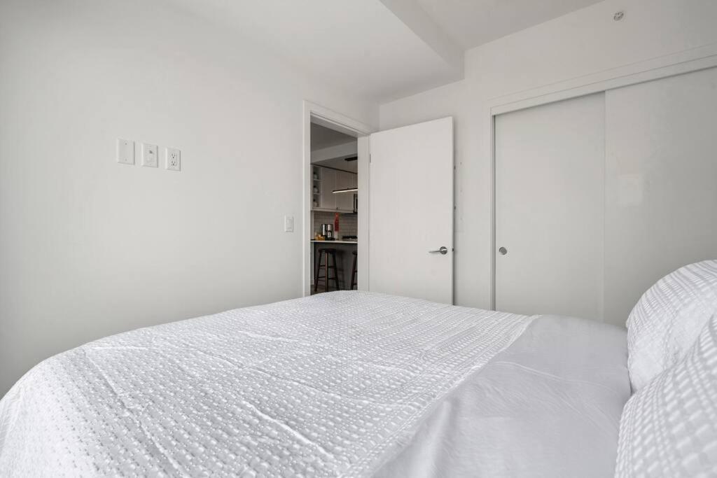 Chic 1Br Kensington Unit W/Parking YYC Exterior foto
