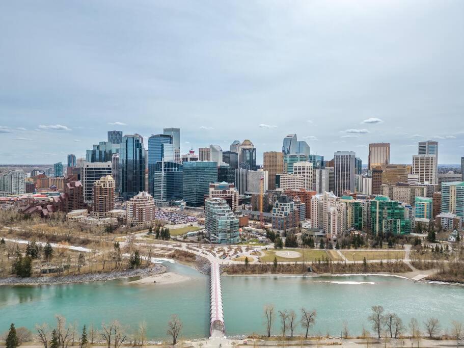 Chic 1Br Kensington Unit W/Parking YYC Exterior foto