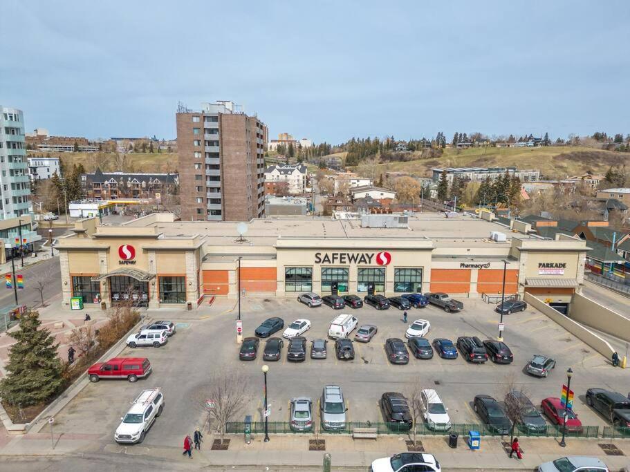 Chic 1Br Kensington Unit W/Parking YYC Exterior foto
