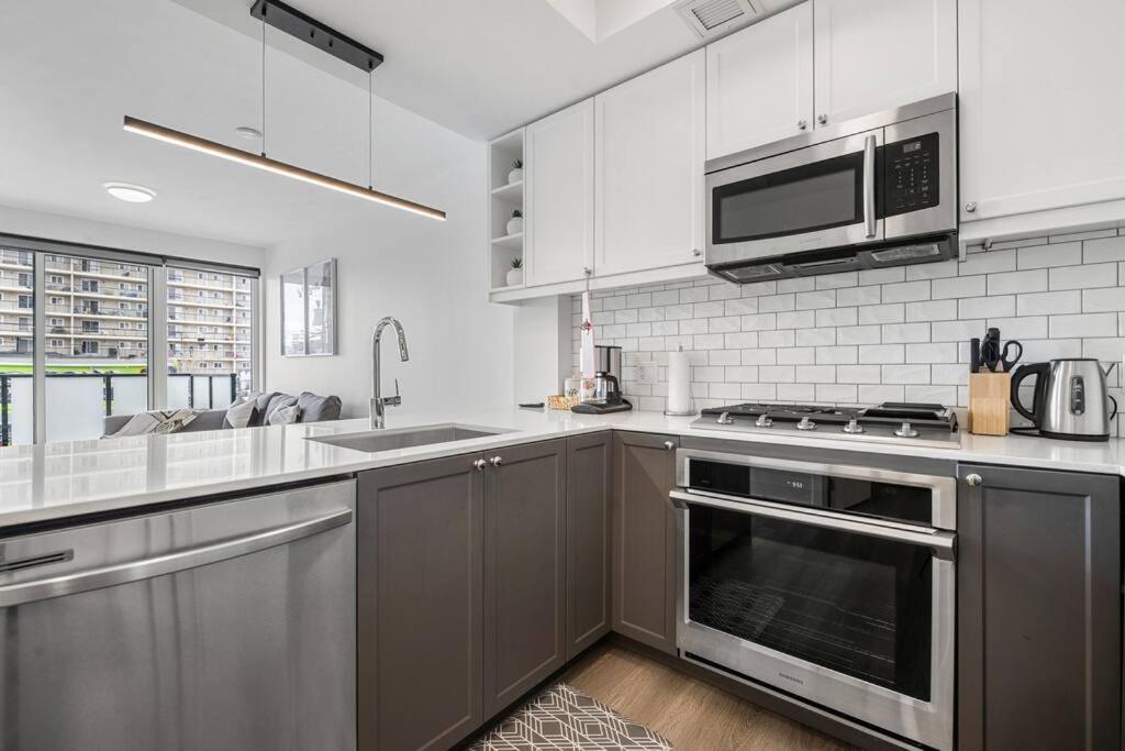 Chic 1Br Kensington Unit W/Parking YYC Exterior foto
